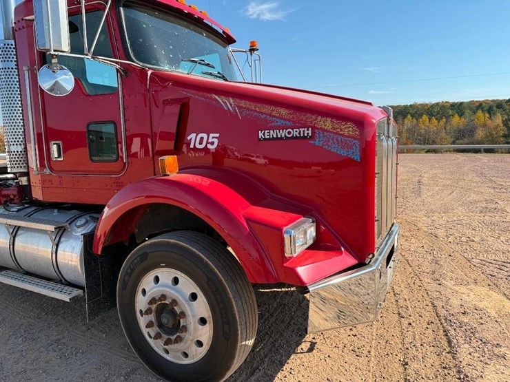 2000-kenworth-t800-image-19