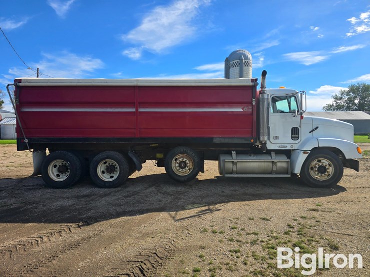 1999-freightliner-fld112-image-4