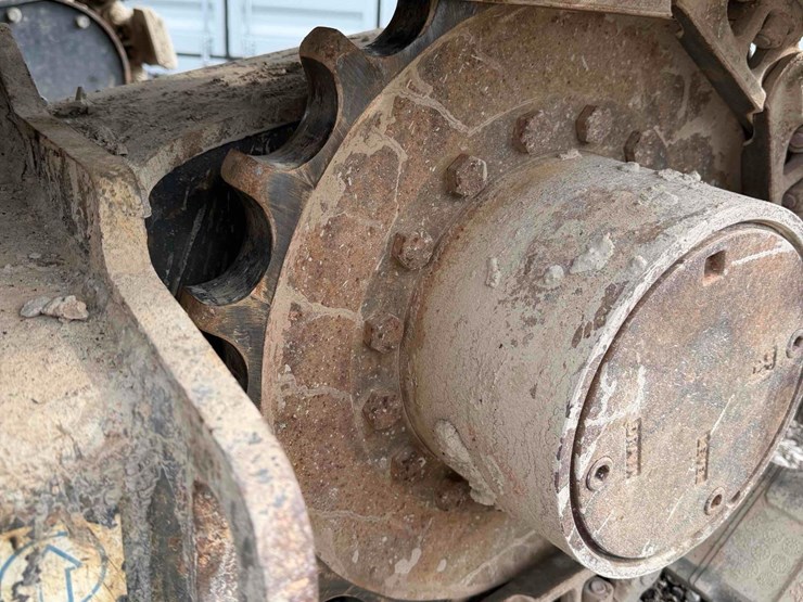 2019-deere-75g-image-13