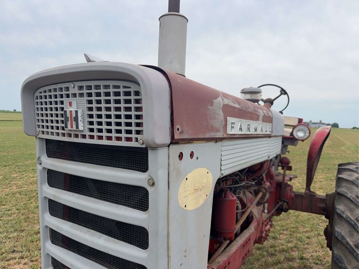 farmall-460-hi-clear-image-12