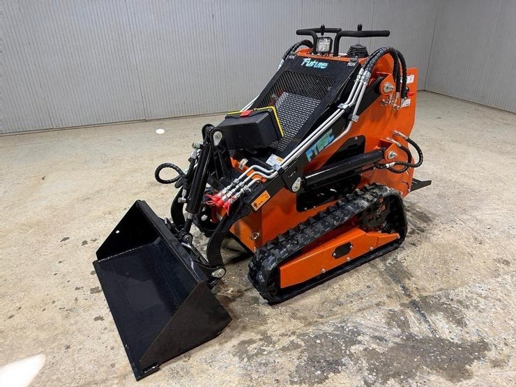 ft36c-walk-behind-skid-loader-image-2