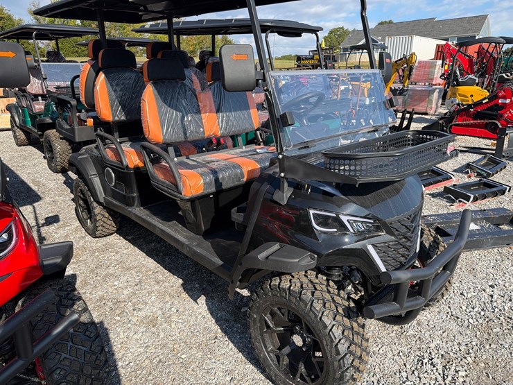 #647-•-future-6-seater-electric-off-road-golf-cart-image-2