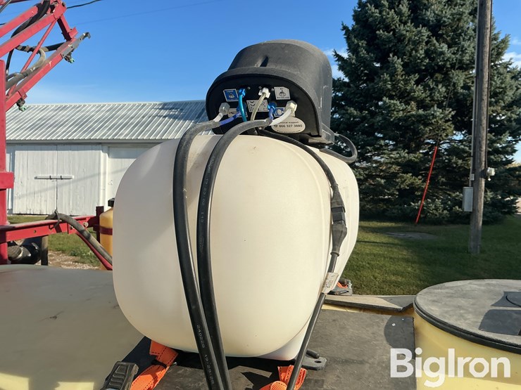 hardi-45'-500-gal-sprayer-w/-monitor-image-19