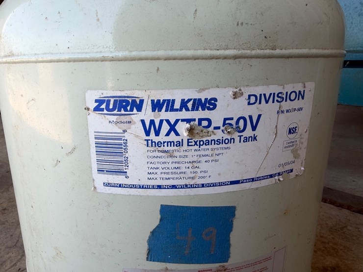 #101-•-zurn-wilkins-wxtp-50v-14-gal-thermal-expansion-tank-image-3