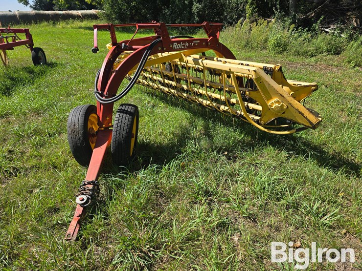 2009-new-holland-260-image-1