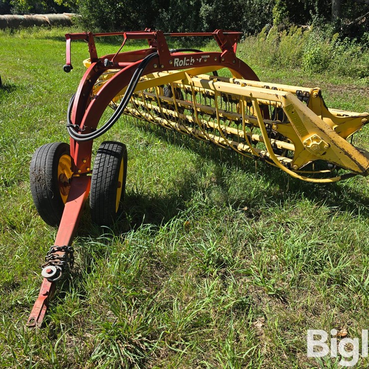 2009 NEW HOLLAND 260