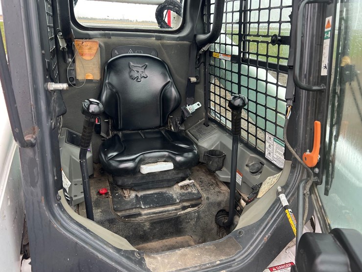 2018-bobcat-s650-image-11