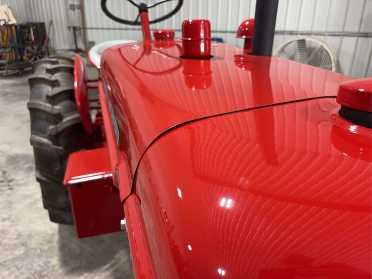 international-harvester-shop-mule-image-19