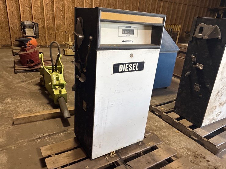 #177-•-gasboy-model-391-b-ax-diesel-fuel-dispenser-image-2