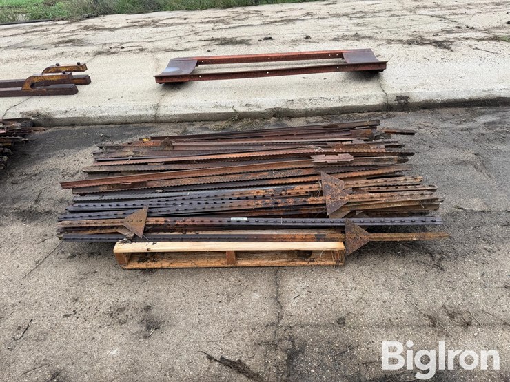 steel-t-posts-image-8
