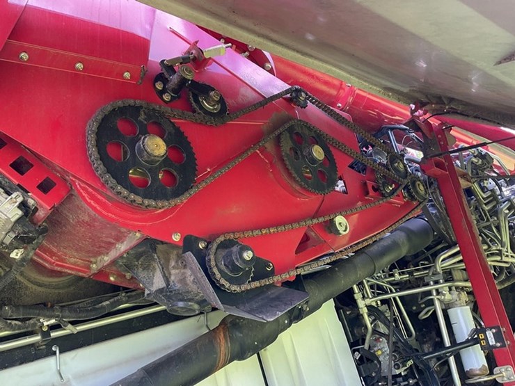 2022-case-ih-8250-image-12