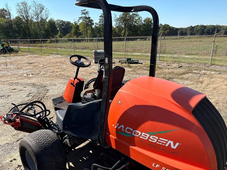 #1031-•-jacobsen-lf550-fairway-mower-image-2