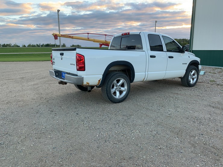 2008-dodge-1500-image-5