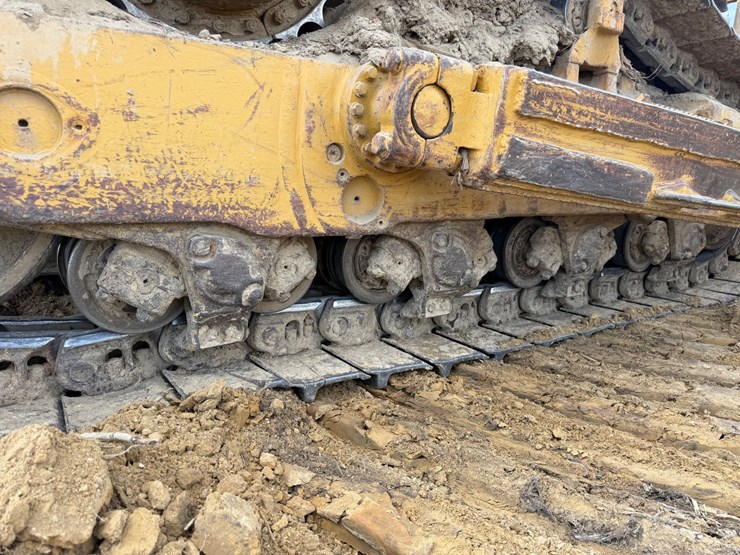 caterpillar-d8t-image-27
