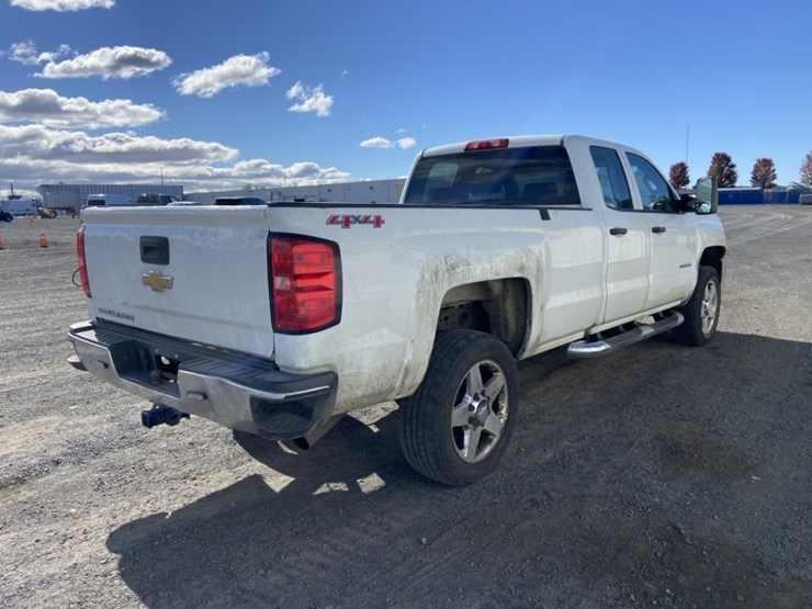 2016-chevrolet-silverado-2500-image-5