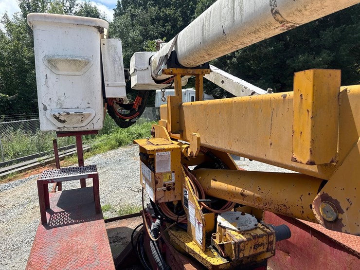 2000-international-4900-image-17