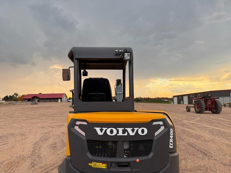 volvo-ecr40d-image-23