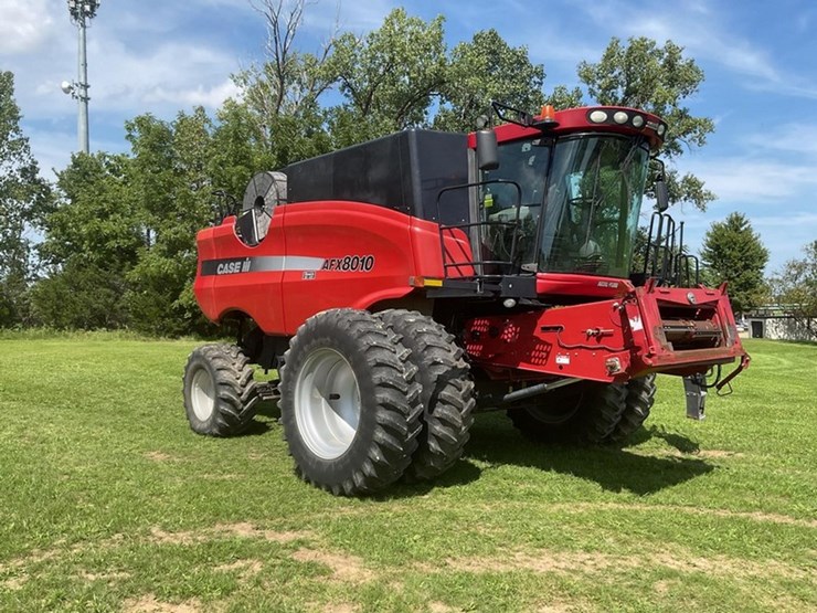 2005-case-ih-8010-image-3