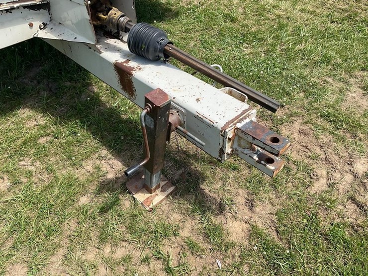 2009-kuhn-knight-8132-image-12