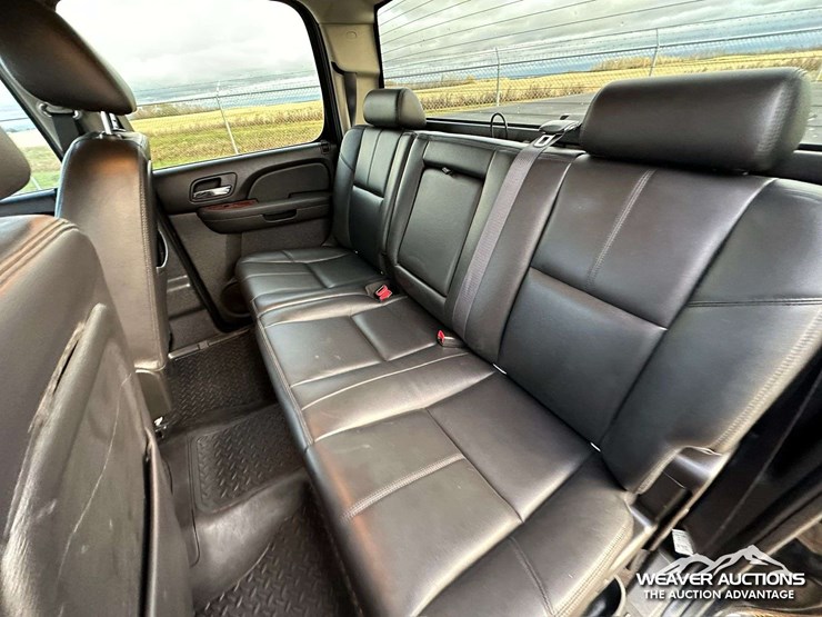 2011-gmc-1500-image-30