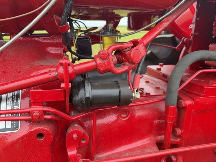 farmall-560-hi-clear-image-28