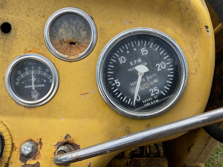 1966-massey-ferguson-2135-image-11