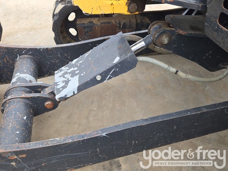 2020-yanmar-vio35-6a-image-28