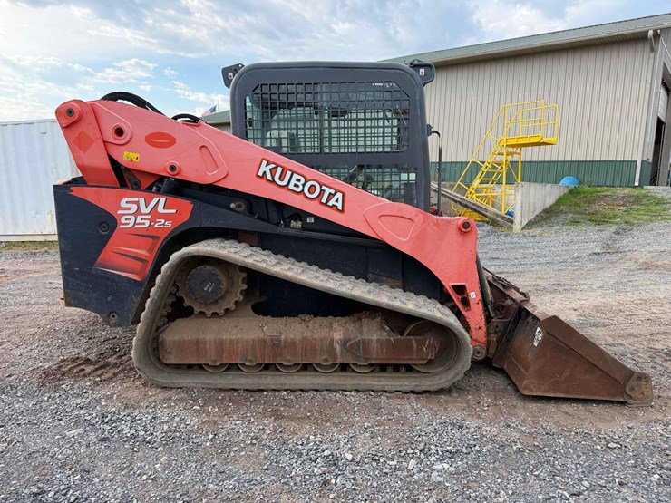 2019-kubota-svl95-2-image-6