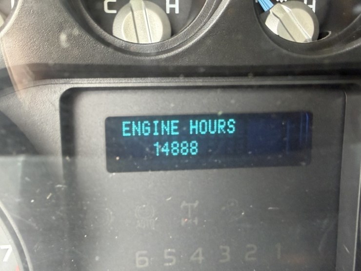 2011-ford-f350-image-31