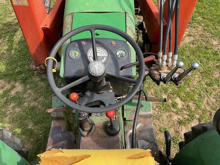 1974-john-deere-2030-image-11