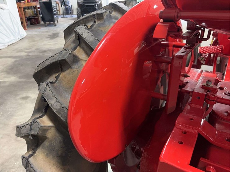 international-harvester-shop-mule-image-52
