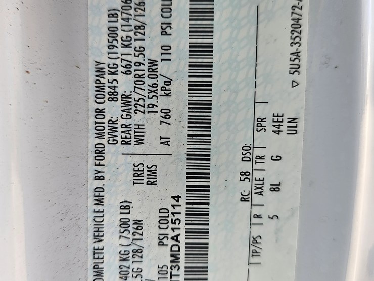 2021-ford-f550-image-9