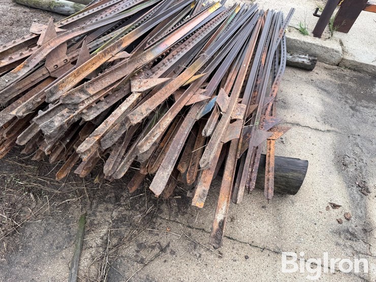 steel-t-posts-image-10