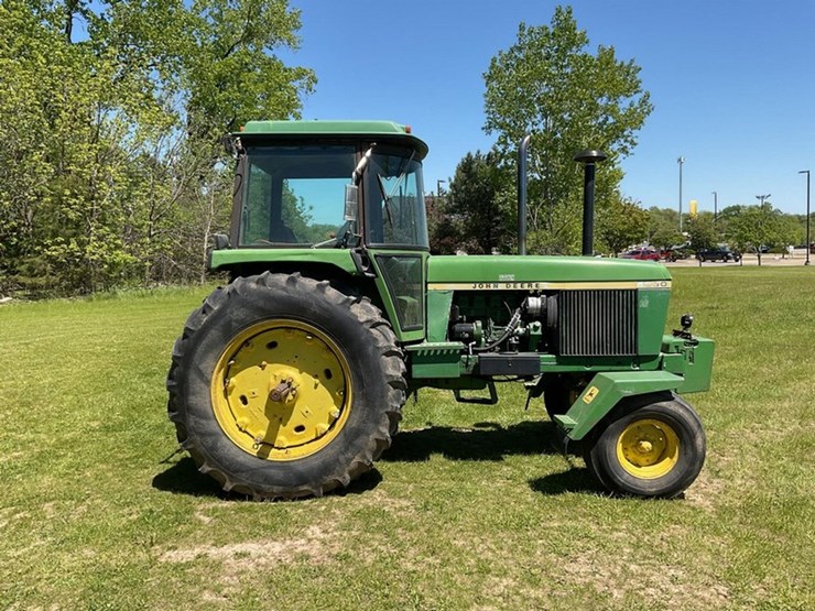 1975-john-deere-4230-image-4