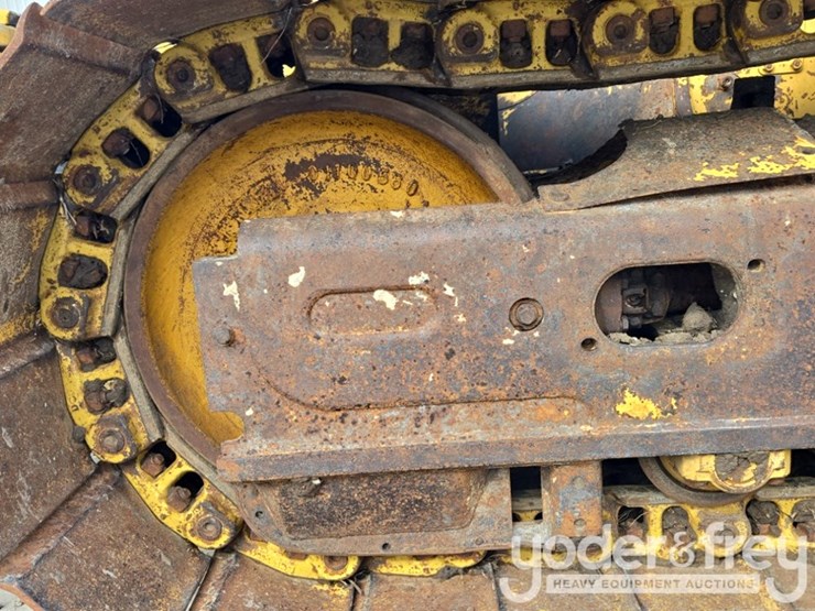2014-caterpillar-d5k2-lgp-image-13