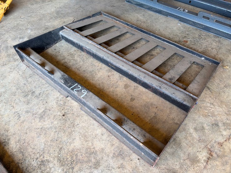 #129-•-welded-steel-pallet-fork-ramp-attachment-platform-image-1