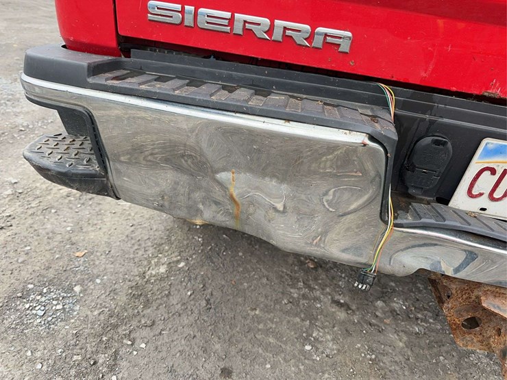 gmc-sierra-2500hd-image-18