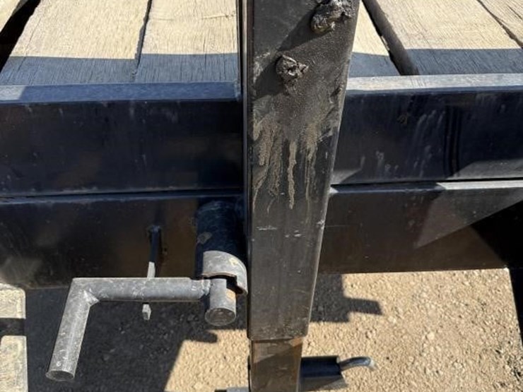 2020-econoline-bb0721te-tilt-deck-trailer-image-18