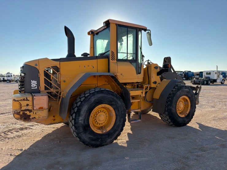 2007-volvo-l90f-image-5