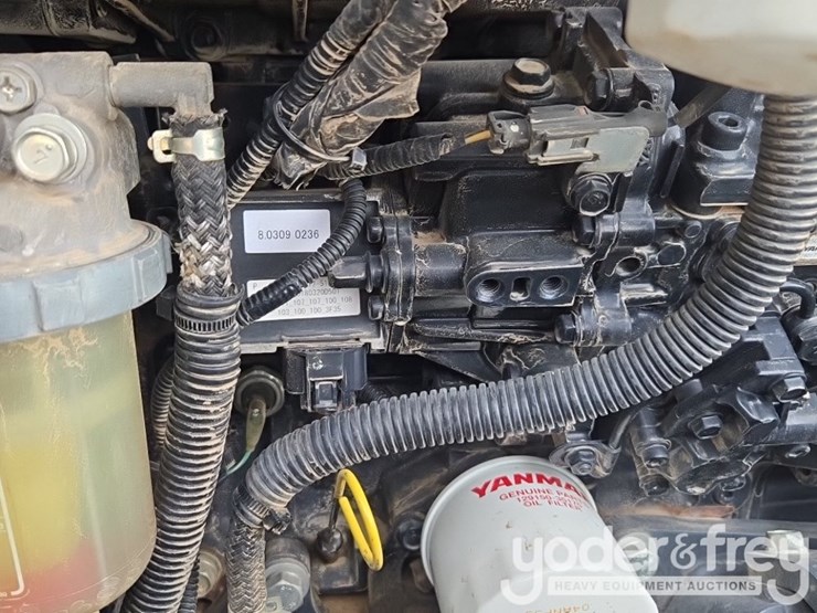 2020-yanmar-vio35-6a-image-41