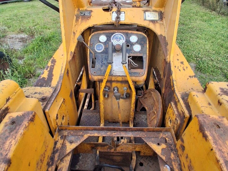 john-deere-1010-image-4