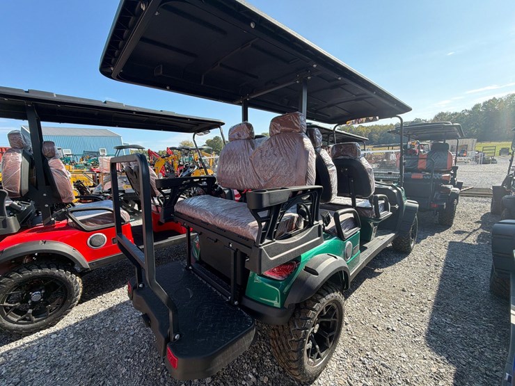 #650-•-future-6-seater-electric-off-road-golf-cart-image-3
