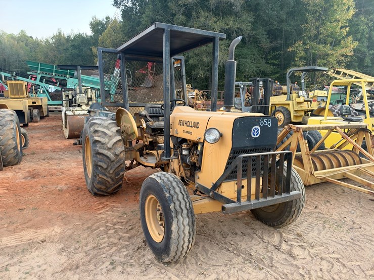 new-holland-545d-image-2