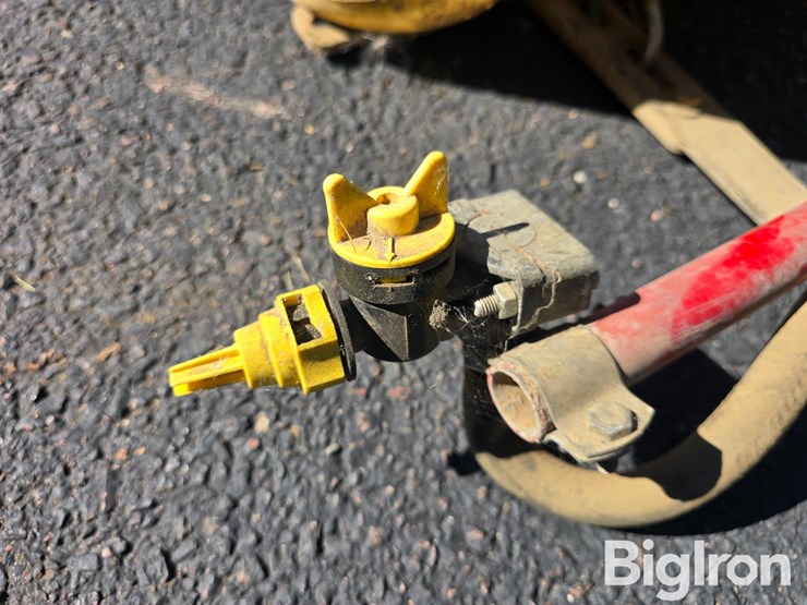 12v-atv-sprayer-image-11