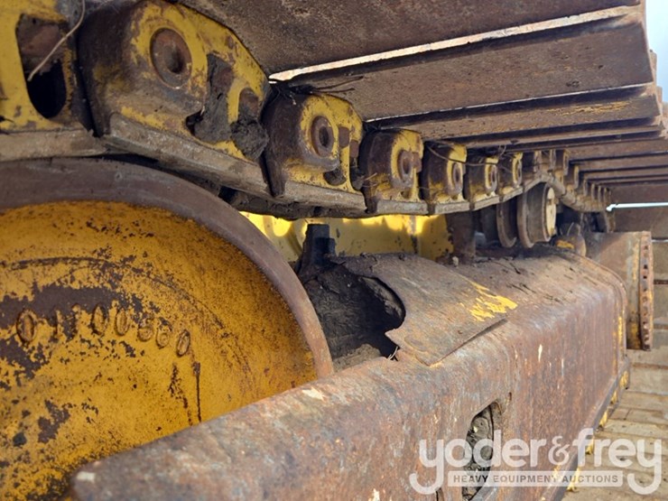 2014-caterpillar-d5k2-lgp-image-11