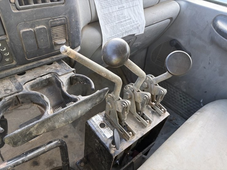 2008-ford-f650-image-30