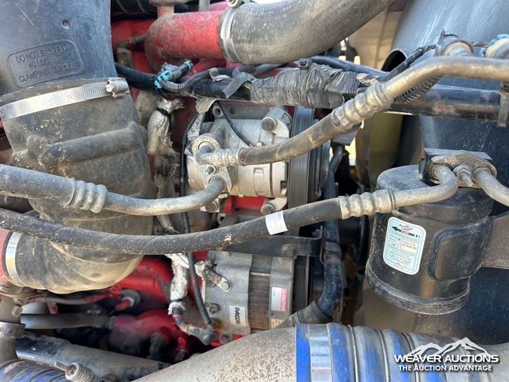 2012-freightliner-coronado-122-image-47