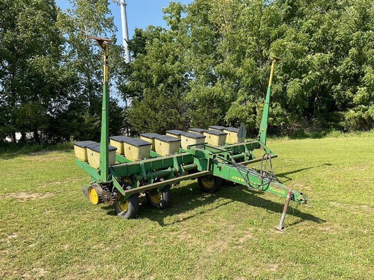 1978-john-deere-7000-image-3