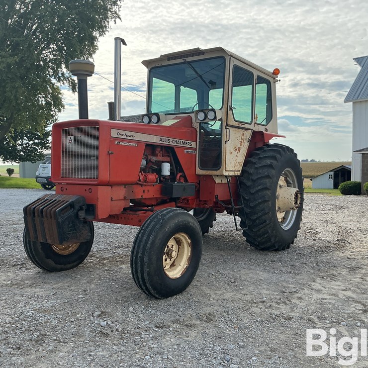 1971 Allis Chalmers One Ninty XT Series III Diesel Tractor