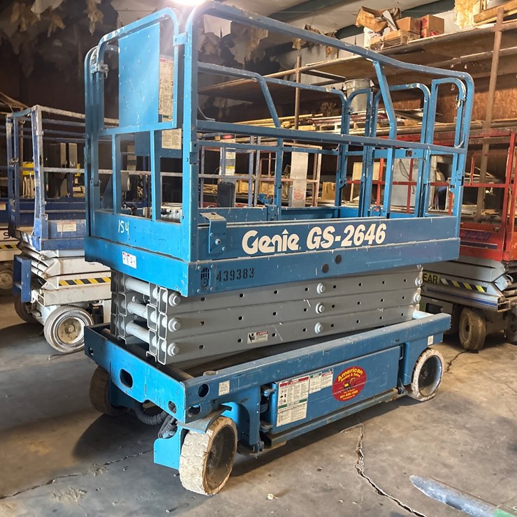 #154 • Genie GS-2646 Electric Scissor Lift